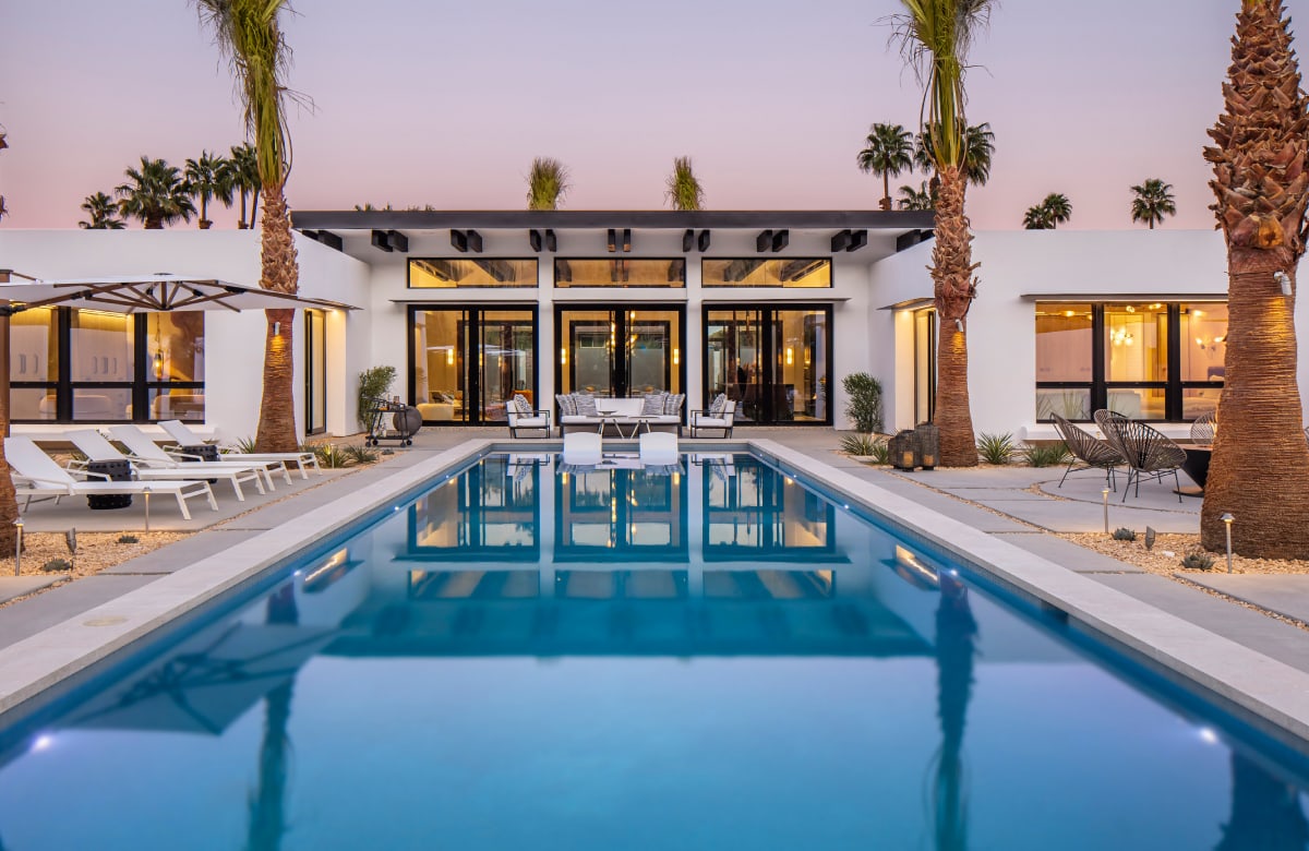 A New Palm Springs Style Blooms in the Desert